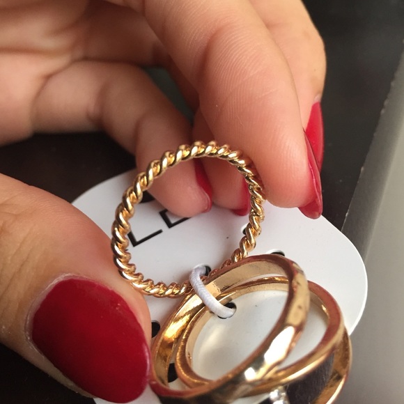 Three ALDO Rings - Picture 2 of 4