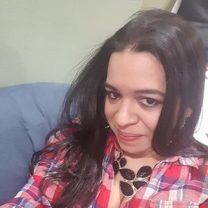 Meet your Posher, Alejandra