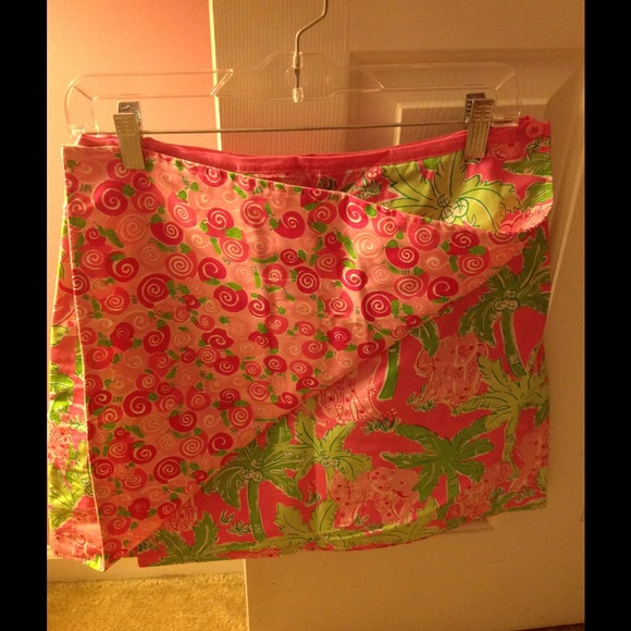 Super Cute Reversible Lilly Pulitzer mini!