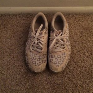 RARE Nikes! WHITE LEOPARD PRINT