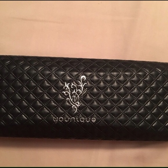 Younique 3D lashes, Brand new! Offers welcomed