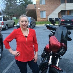 Meet your Posher, Marisa