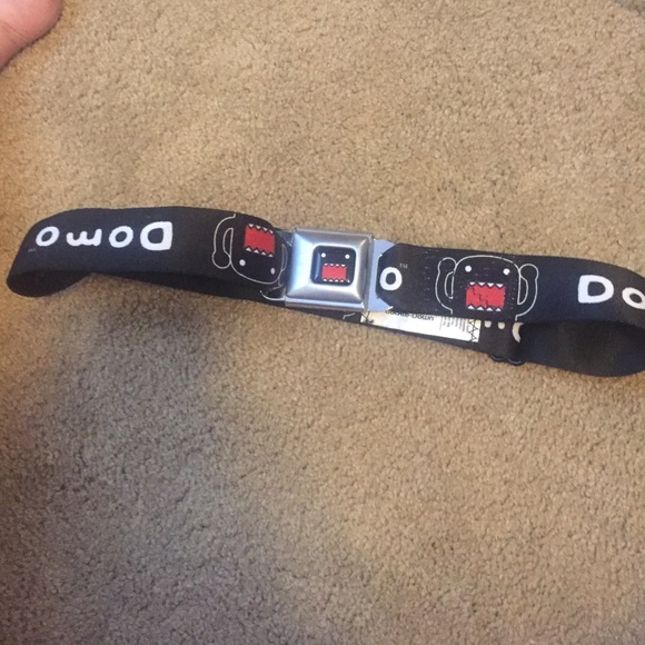 Domo seat-belt belt