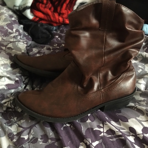 Brown boots