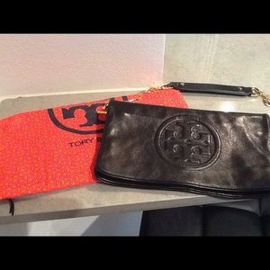 ✂️ cut! Authentic Tory Burch Bombe Reva Shoulder
