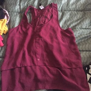 Maroon lace back tank top