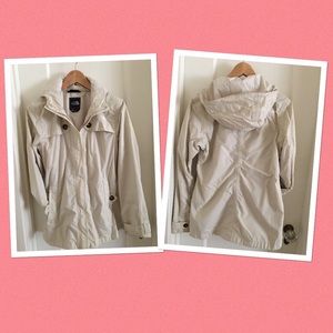 Northface hyVent jacket