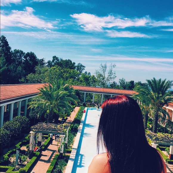 Meet your Posher, Cierra