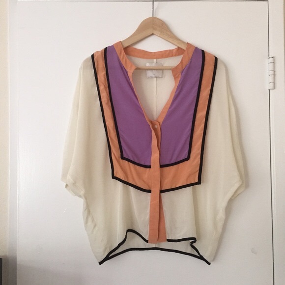 Line & Dot Silk Color Block Top