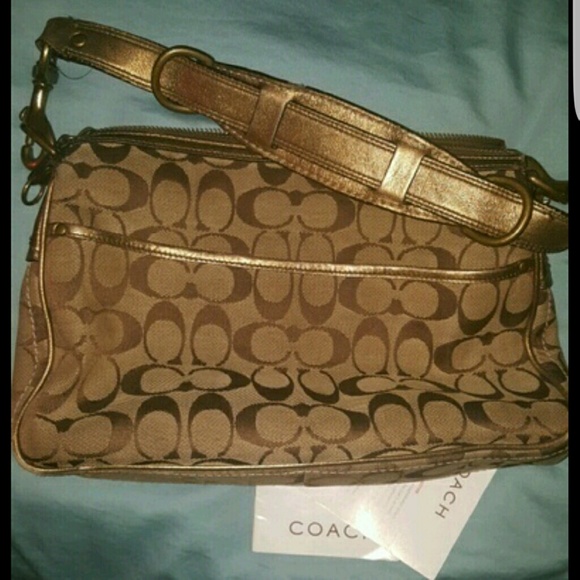 Authentic Coach purse - Picture 2 of 4