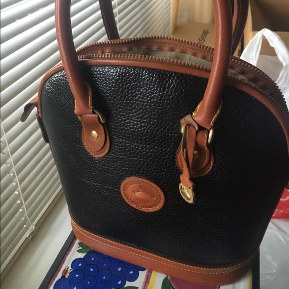 SOLD‼️ Dooney & Bourke Vintage Purse & Wallet Set