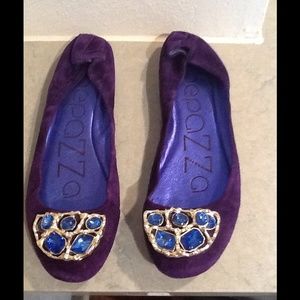 ️ ✂️cut! Apepazza Jeweled Flats