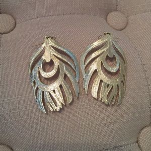 Kendra Scott earrings