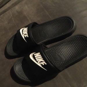 Nike flops.