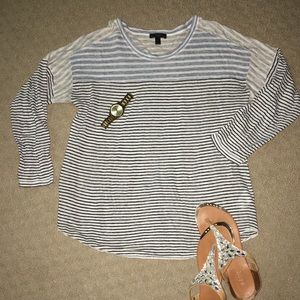 Striped 3/4 sleeve shirt