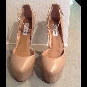 ✂️️ cut! Nude Steve Madden Platforms