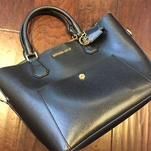 Michael Kors tote