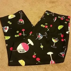 Adorable Black Capris