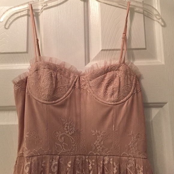 NEW pink lace dress! - Picture 2 of 4