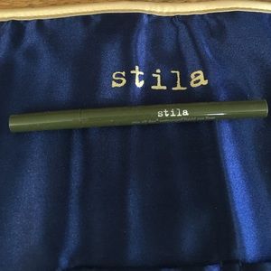 Stila Olive Stay All Day liquid eyeliner