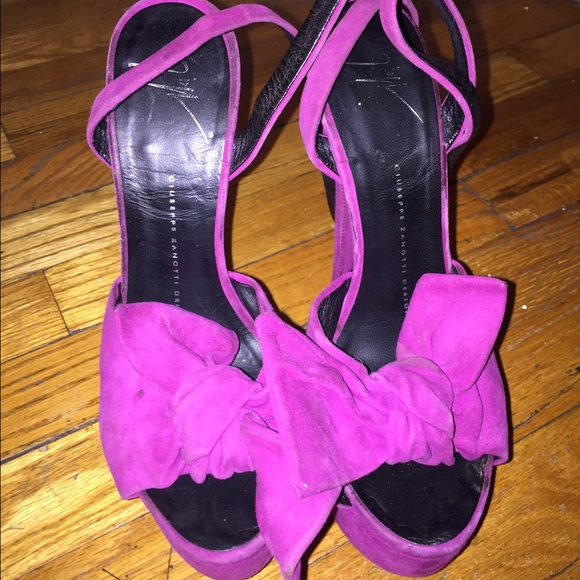 Giuseppe Zanotti now tie sandals - Picture 2 of 3