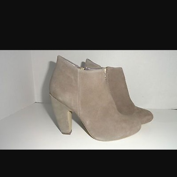 Steve Madden Panelope Tan Booties