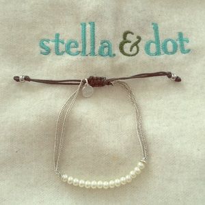 Pearl wisdom bracelet
