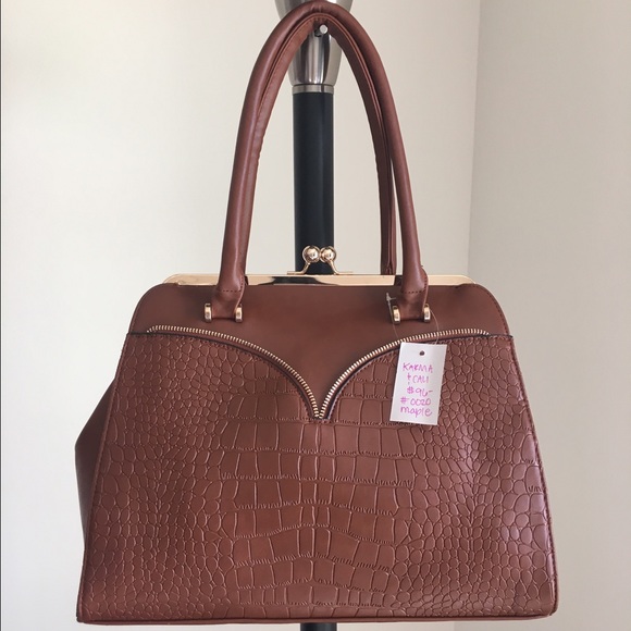 Boutique Handbags - Brand New Mesmeric Maple handbag 👜