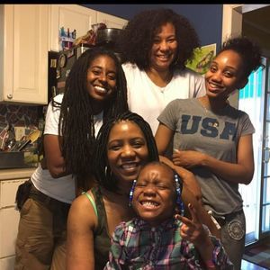 Meet your Posher, Sheila