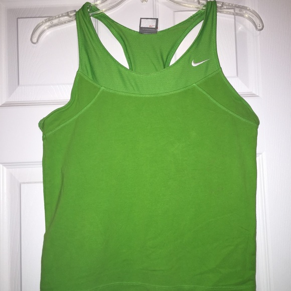 Nike workout top L