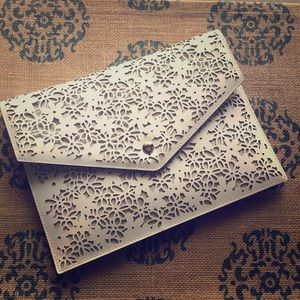 💓Host Pick💓 Gorgeous Foral Kate Spade Clutch