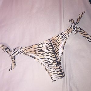 Vs bikini bottoms