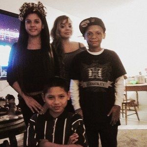 Meet your Posher, Cherie