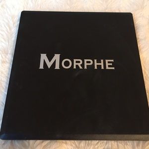 SOLD ON MERC Morphe brushes foundation palette