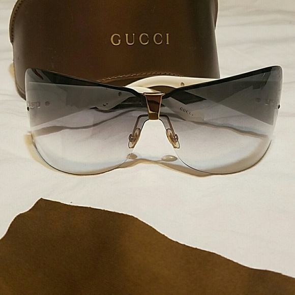 Gucci sunglasses - Picture 3 of 3