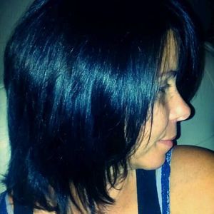 Meet your Posher, Elaine