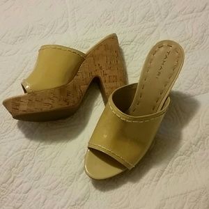 Tahari platform wedges