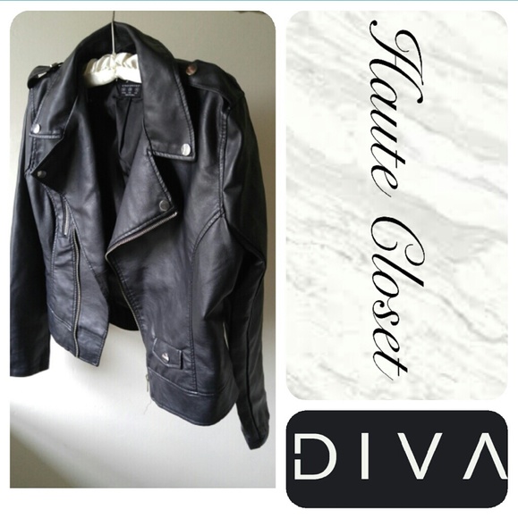 Chic Moto Jacket - Picture 3 of 4