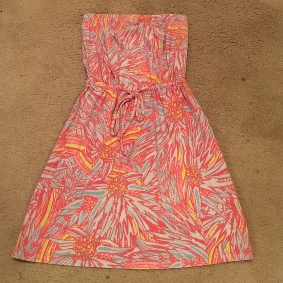 Strapless dress