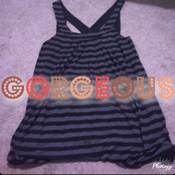 🎀Forever 21 tank