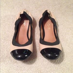 Versatile Aldo flats!