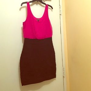 Express Dress dark pink/black