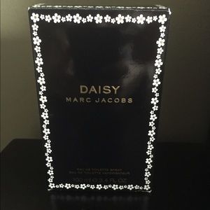 Daisy by Marc Jacobs
