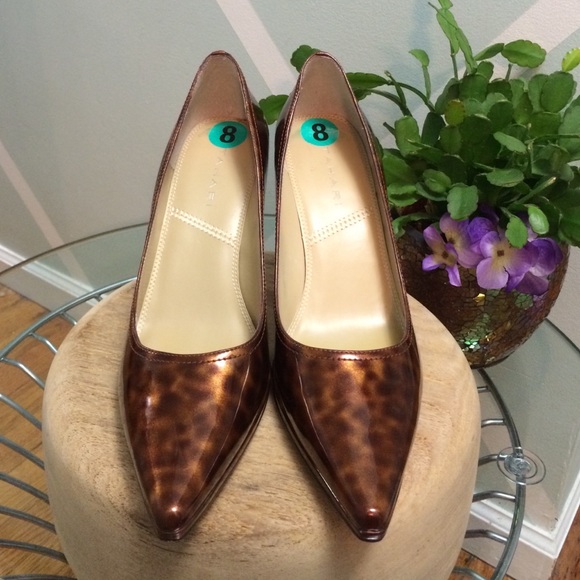 Tahari Copper Leopard Heels - NWT - Picture 2 of 4
