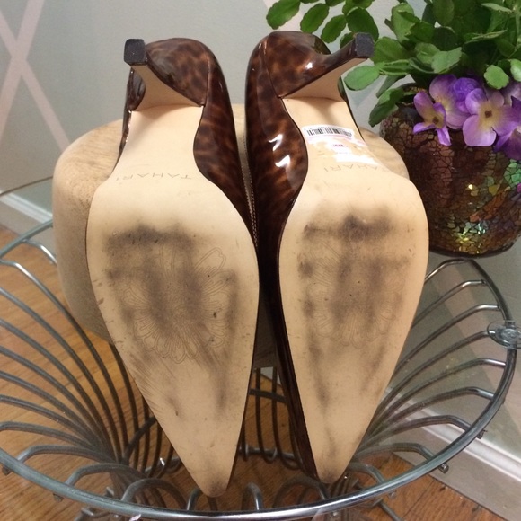 Tahari Copper Leopard Heels - NWT - Picture 4 of 4