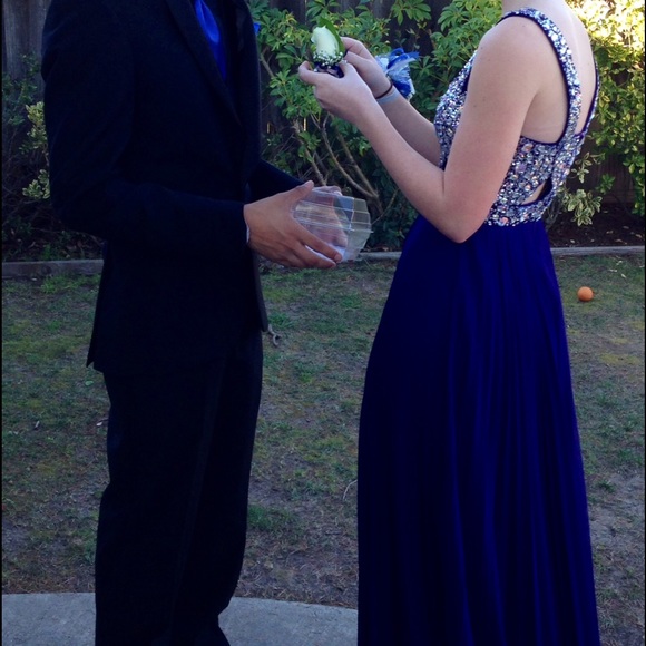 Prom Dress - Picture 3 of 3