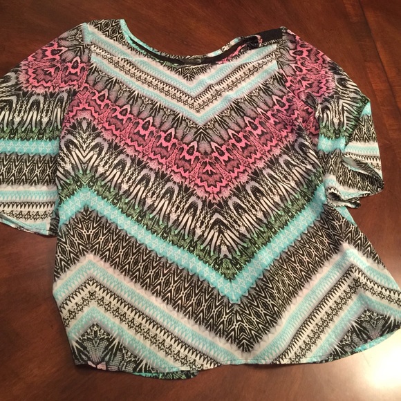 BRAND NEW colorful blouse