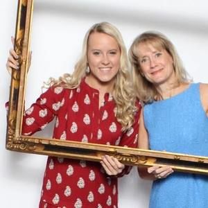 Meet your Posher, Ellis