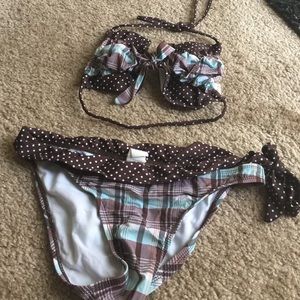 2 piece swim suit
