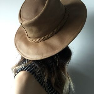 Minnetonka Braided Suede Hat
